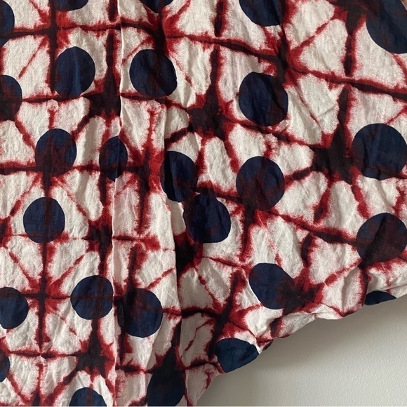 Simple by Suzanne Betro geometric print tunic top.
Size 1X - Picture 10 of 11